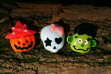 辅助最新信息“微信麻将开挂工具”【透视软件教程分享】